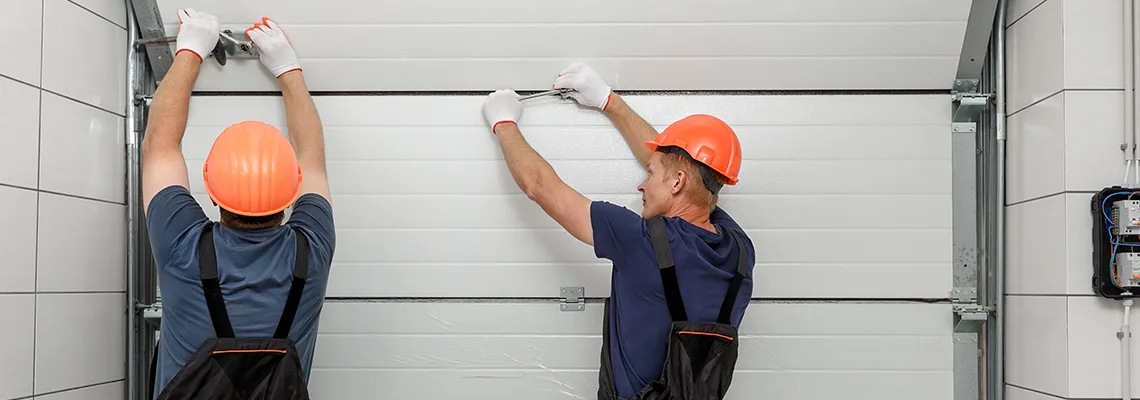 Driveway Garage Door Local Technicians in Rolling Meadows, Illinois