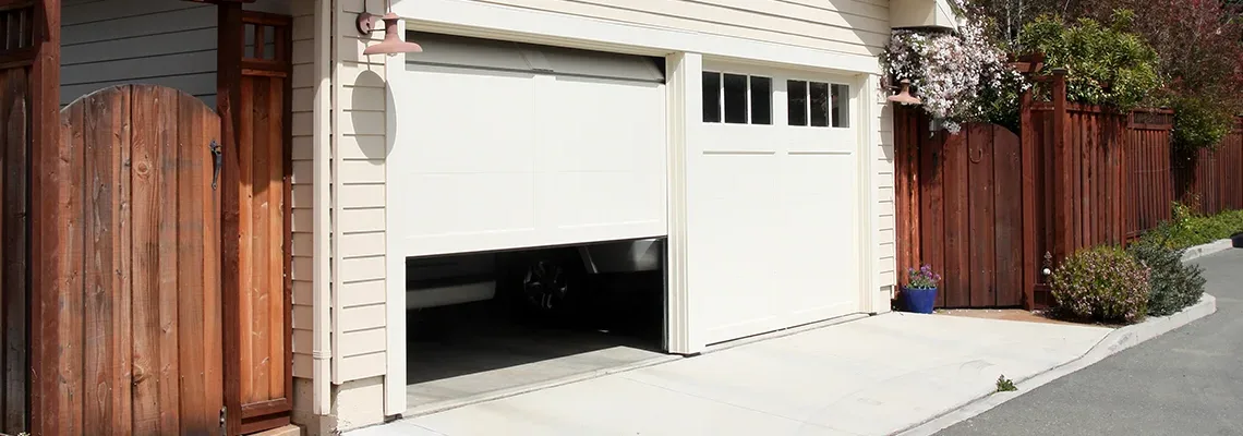 Repair Garage Door Won't Close Light Blinks in Rolling Meadows, Illinois